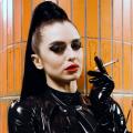 Mistress Bella Lugosi Bild