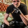 Dämonisch-dominante Verführung escort bdsmfetish-domina