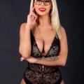 Feurige Blondine, Natalia braucht deine Nähe. Bild